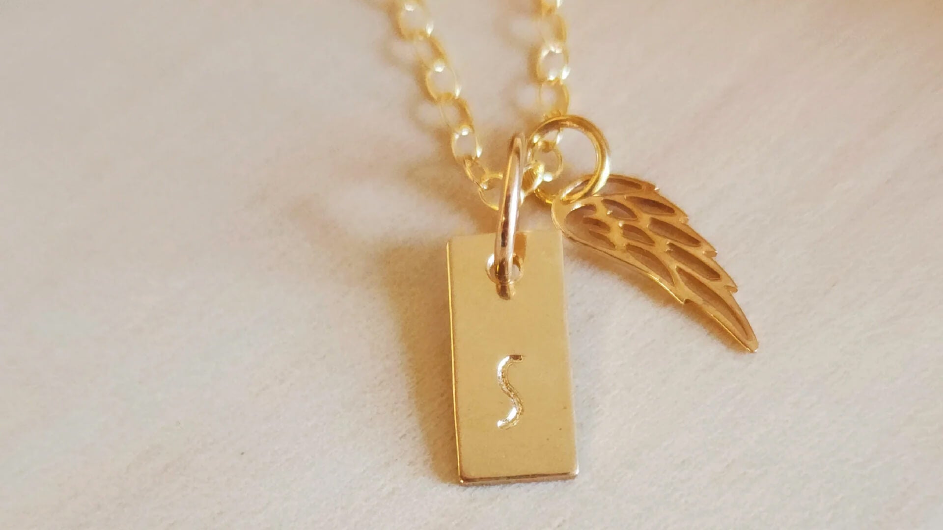 The Impact of Jewelry on Culture and Fashion