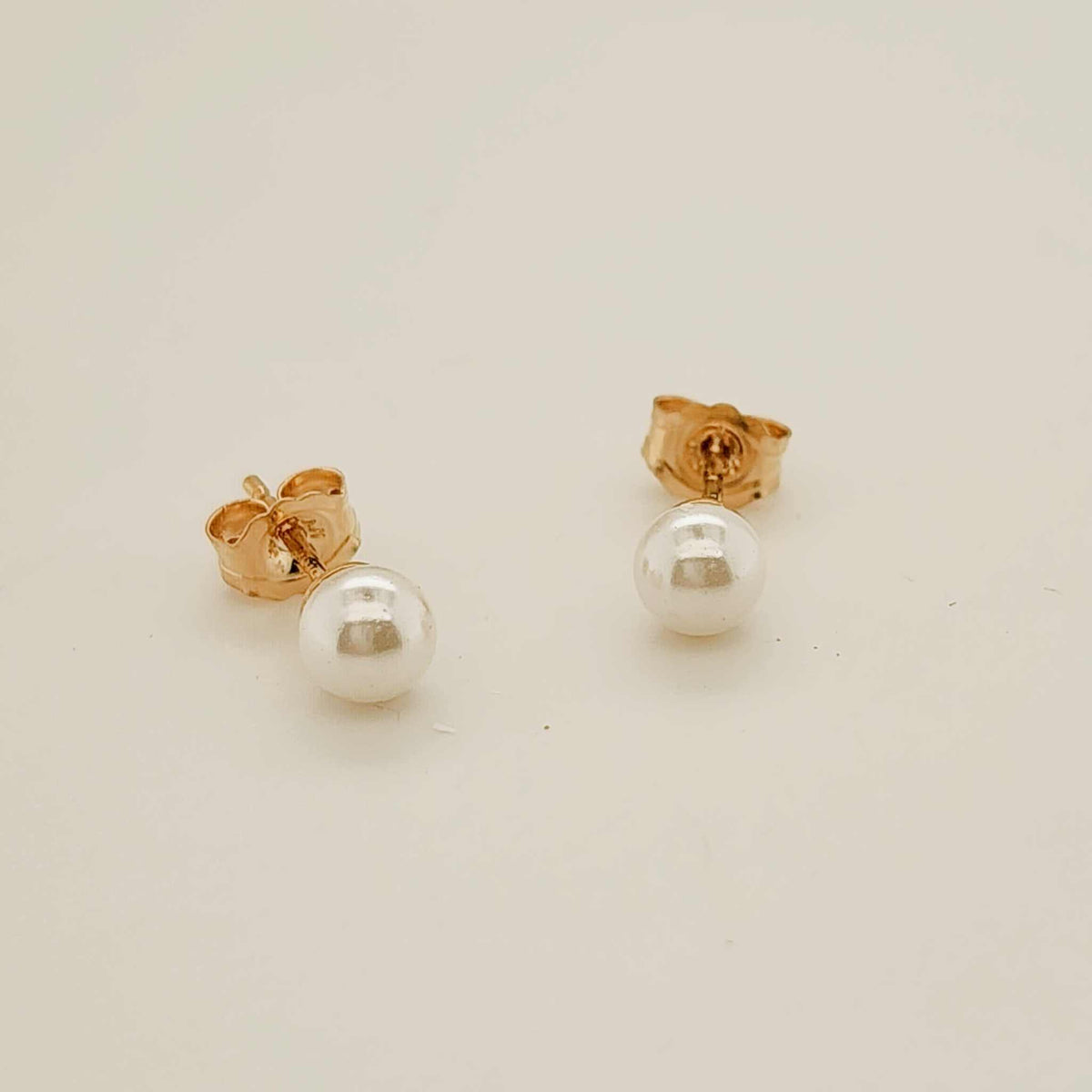 Pearl Stud Earrings - Going Golden