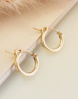 Hoop Earrings – Lightweight Everyday Hoops in Multiple Sizes
