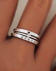 Classic Ring Set in fine silver with a heart icon