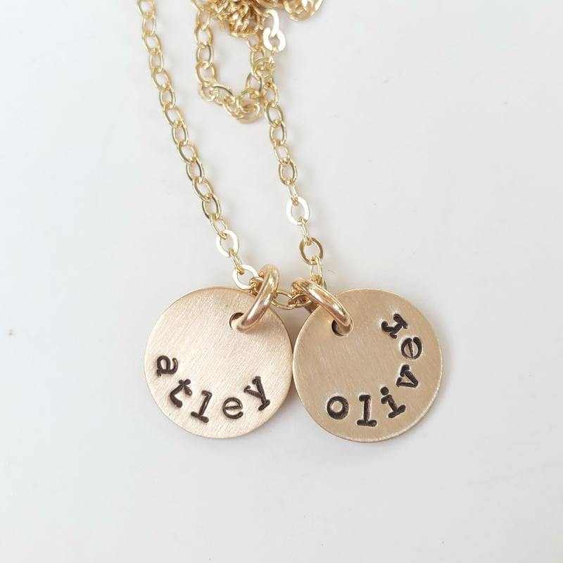 Dainty Round Name Necklace - Going Golden