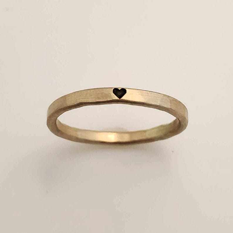 Skinny Heart Ring - Going Golden