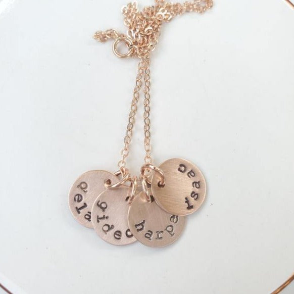 Dainty Round Name Necklace - Going Golden