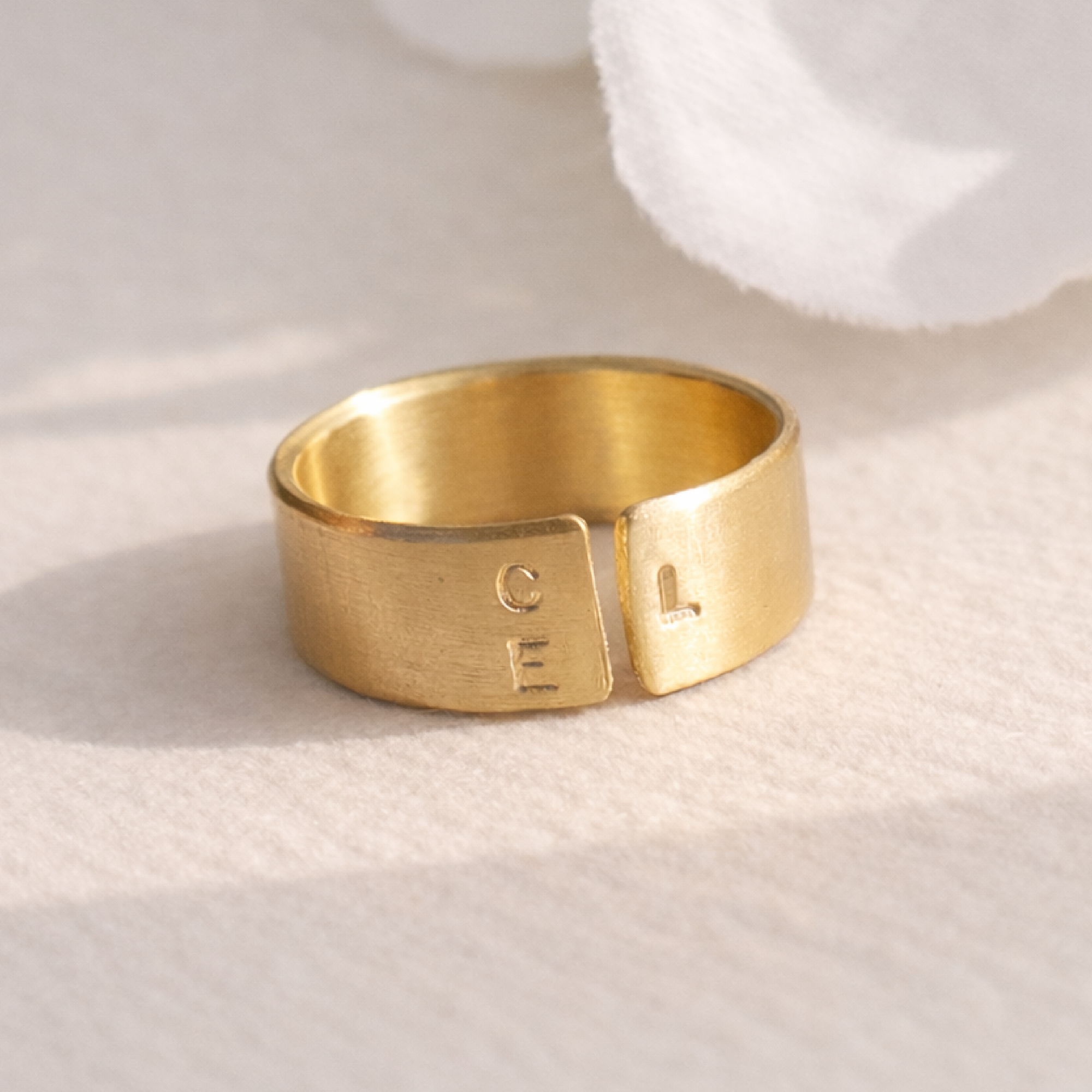 Brass Mama Cuff Ring - Going Golden