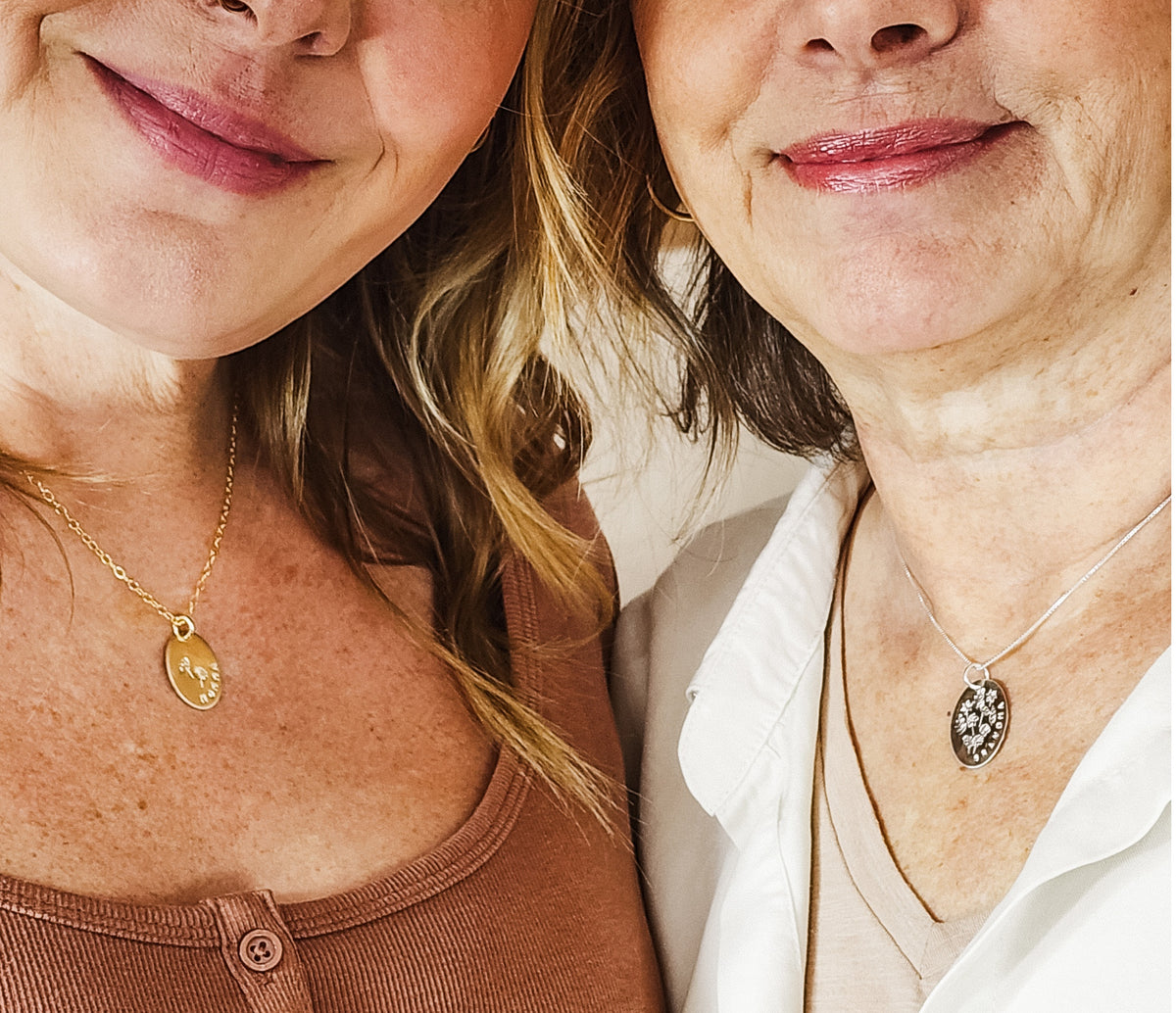 Mom or Grandma Necklace - Going Golden