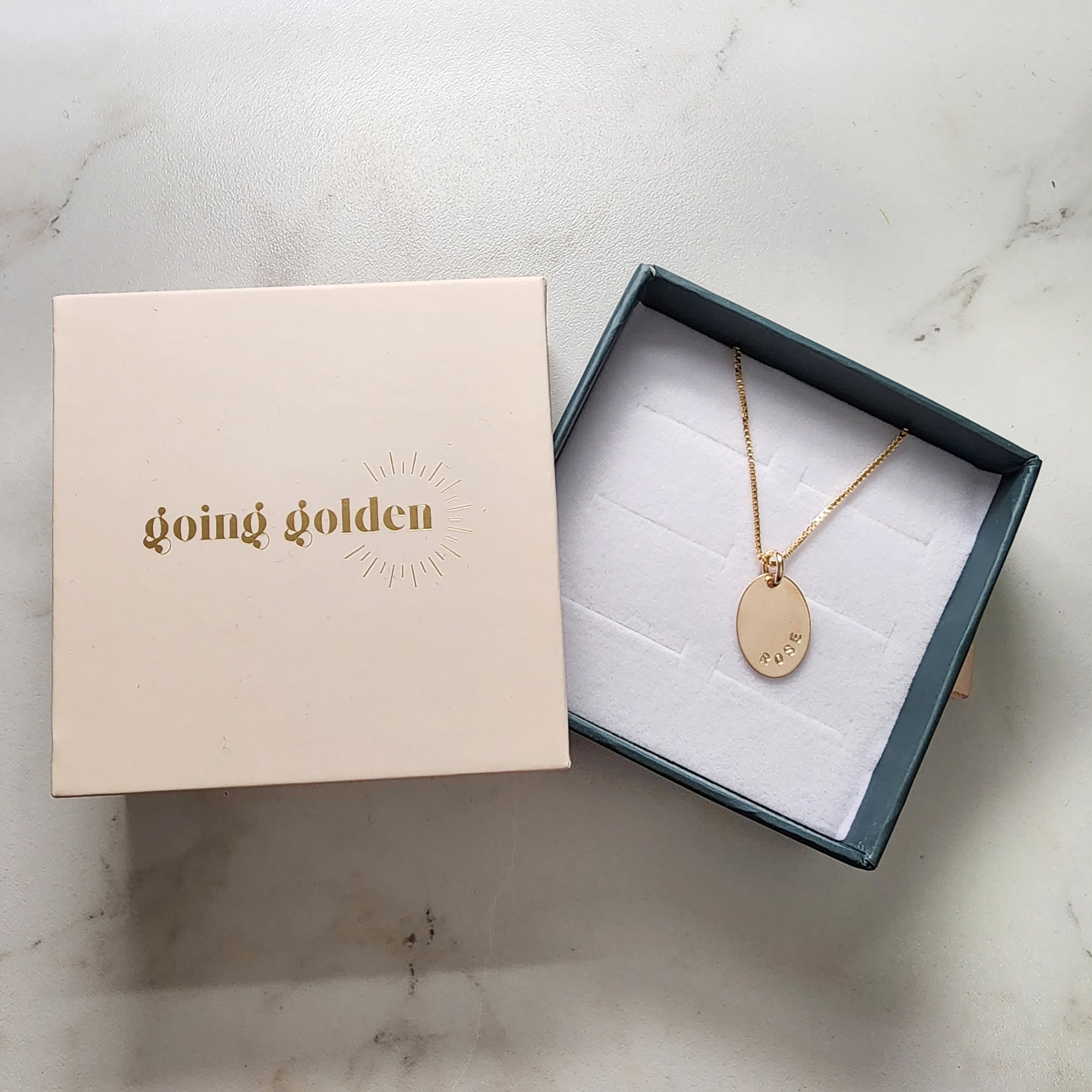 Oval Name Necklace - Going Golden