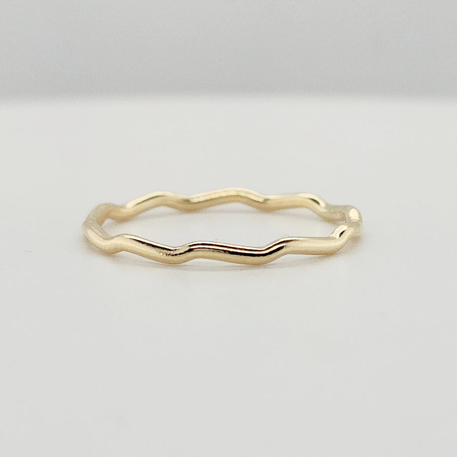 Wavy Gold Ring
