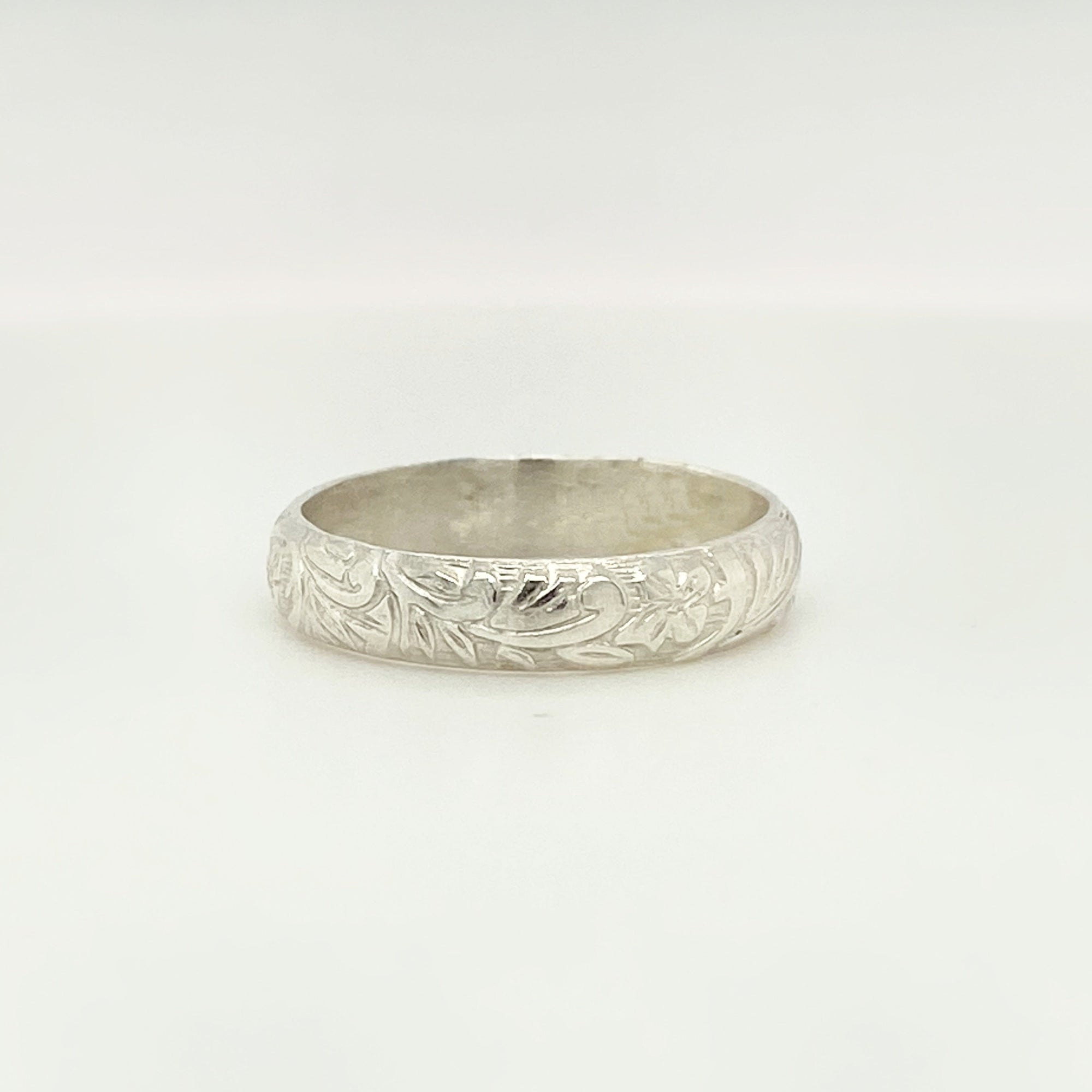 The Silver Blume Ring - Going Golden