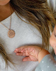 Classic Mom Name Necklace - Going Golden