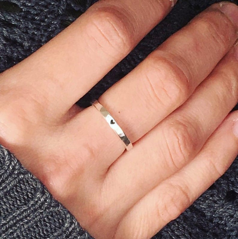 Skinny Heart Ring - Going Golden