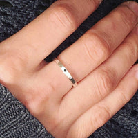Skinny Heart Ring - Going Golden