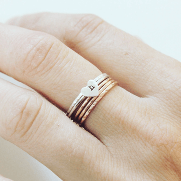 Skinny Heart Initial Stacking Ring - TYI Jewelry