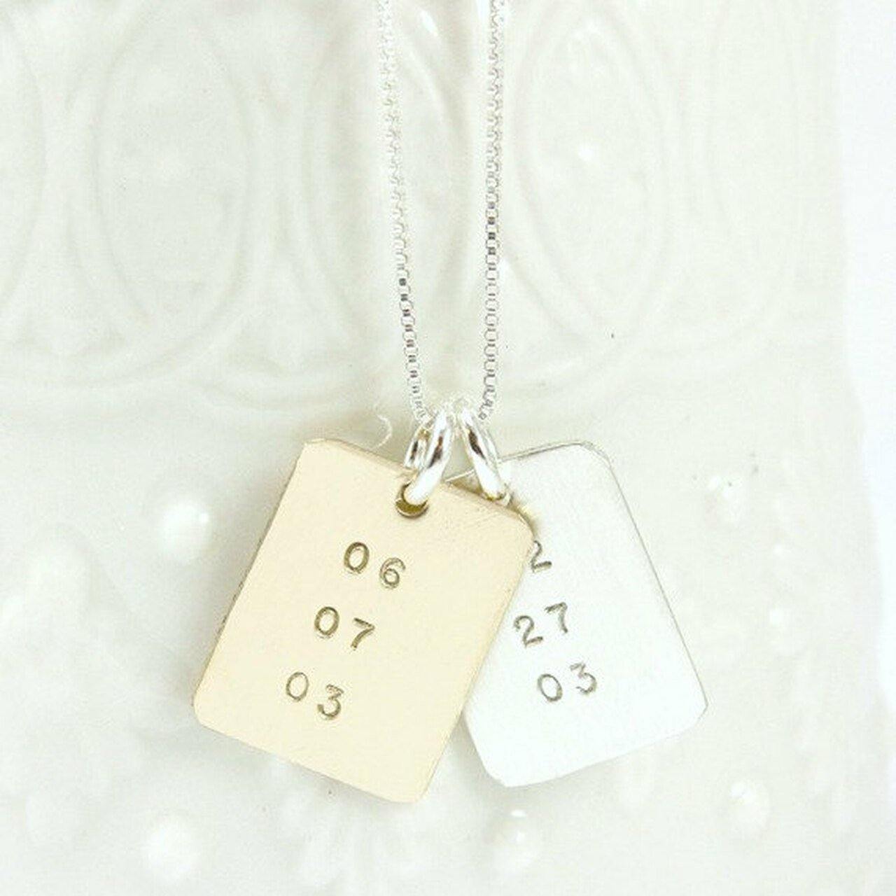 Vertical Special Dates Necklace - Going Golden