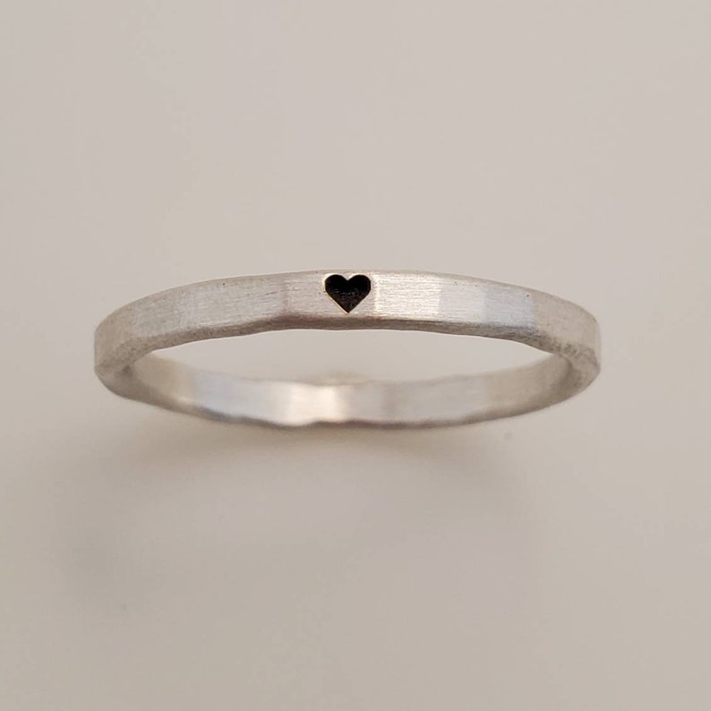 Skinny Heart Ring - Going Golden